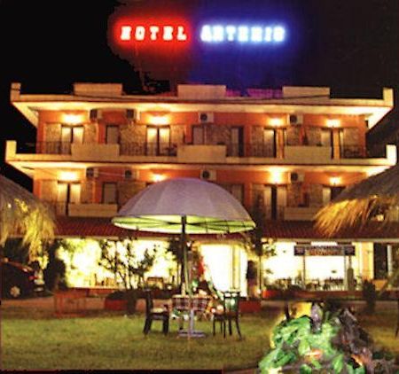 Artemis Aparthotel Paralia Katerinis Exterior photo